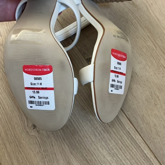 Shoes - Picture 4 of 4